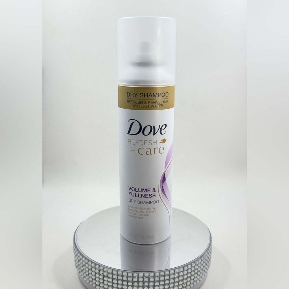 Dove Refresh + Care Volume & Fullness Dry Shampoo — 5 oz 141g BN